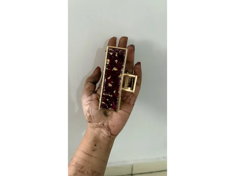 Image of Golden Bloom Hair Clutcher